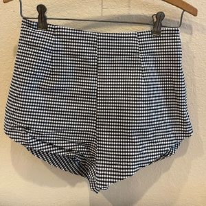 Urban outfitters boyshort style gingham shorts